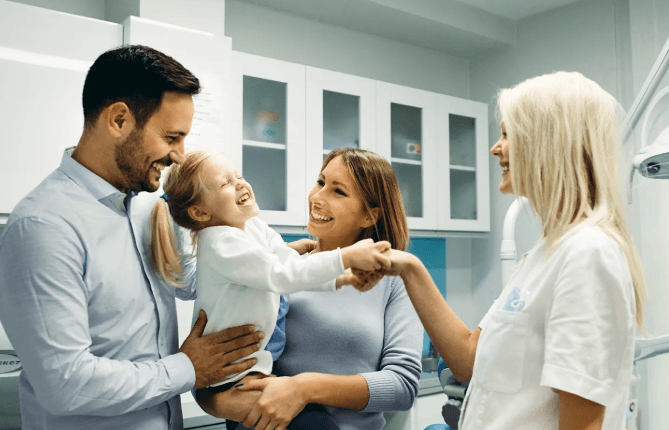 How Family Dentistry Provides Guidance During Orthodontic Care
